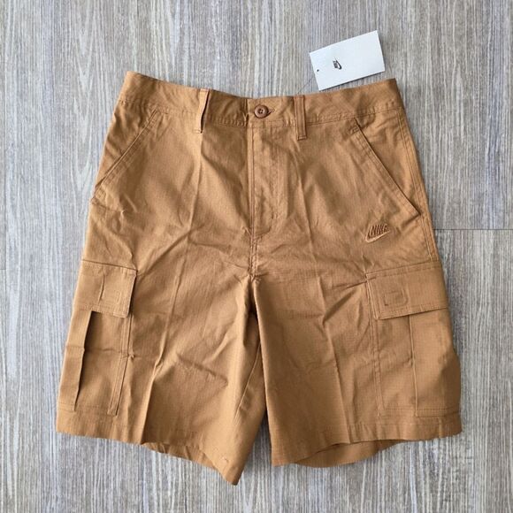 Nike Club Woven Cargo Shorts Ripstop British Tan Brown FN3517-281 Men's Size 28 - Picture 1 of 8